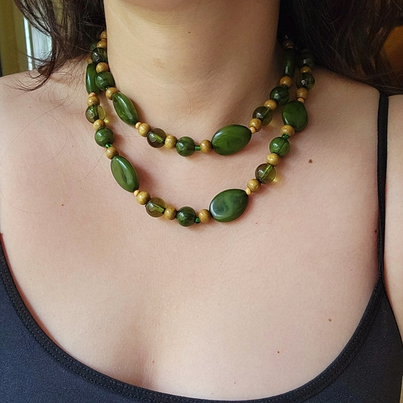 Vintage Green Beaded Boho Statement Necklace - Picture 2 of 4
